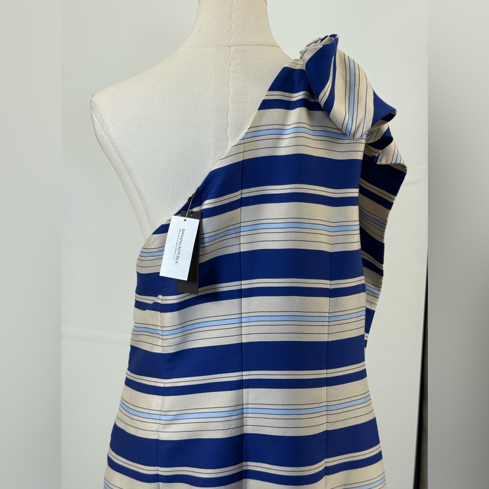 Banana Republic One Shoulder Striped Blue/Ivory With Bow Knee Length Dress SZ 16 - Picture 4 of 16